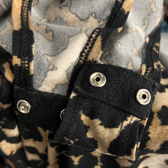 XS Leopard Print Super Soft Stretch Spaghetti Strap Bodysuit - Picture 5 of 5